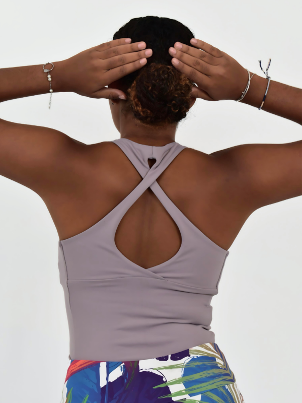 Débardeur croisé dos avec brassière intégrée