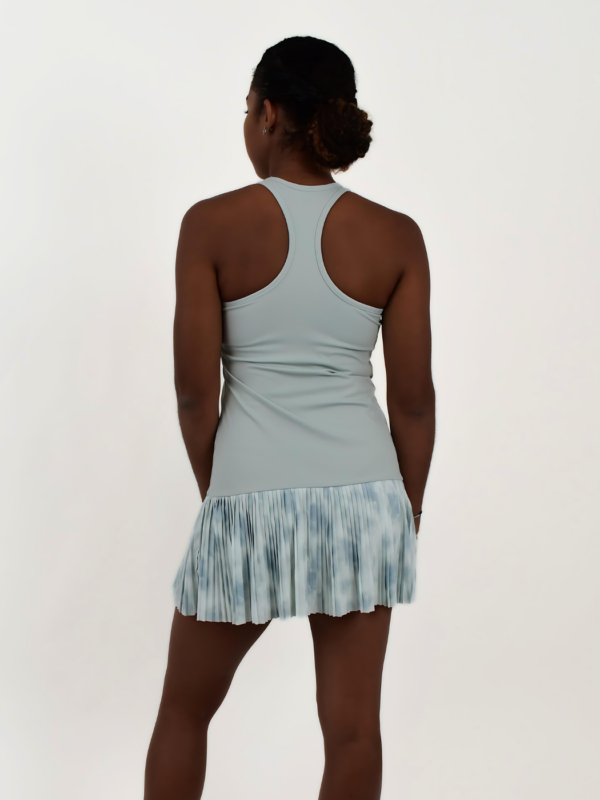 Robe plissée avec brassière intégrée + short