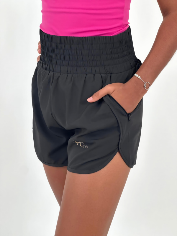 Short avec large ceinture – Image 3