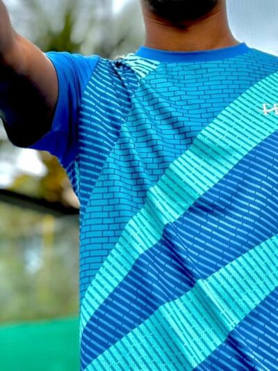 TSHIRT BLEU 4
